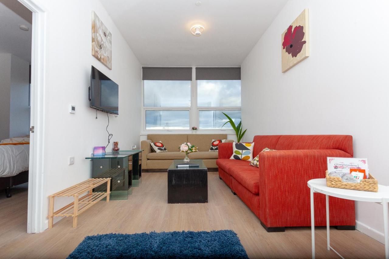 One Bedroom Serviced Smethwick Flat 310 Бирмингем